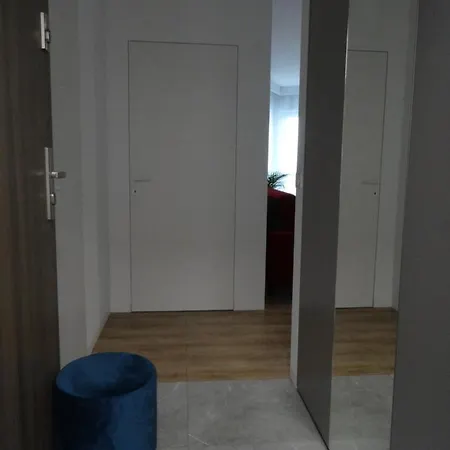 Apartament River House *